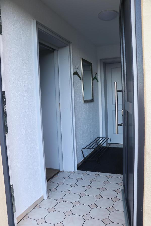 Deine-Eifel-Ferienwohnung Feusdorf Екстер'єр фото