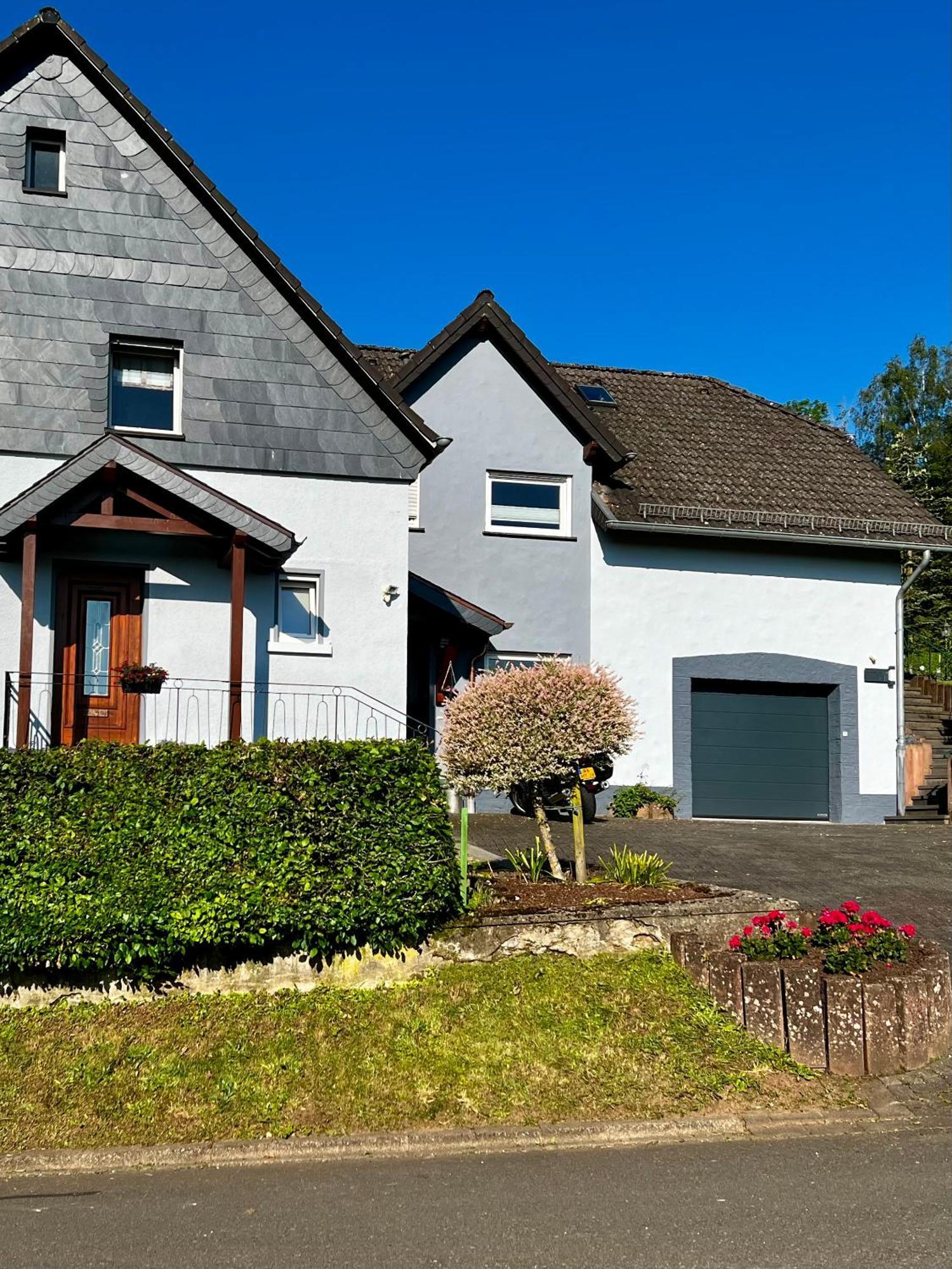 Deine-Eifel-Ferienwohnung Feusdorf Екстер'єр фото