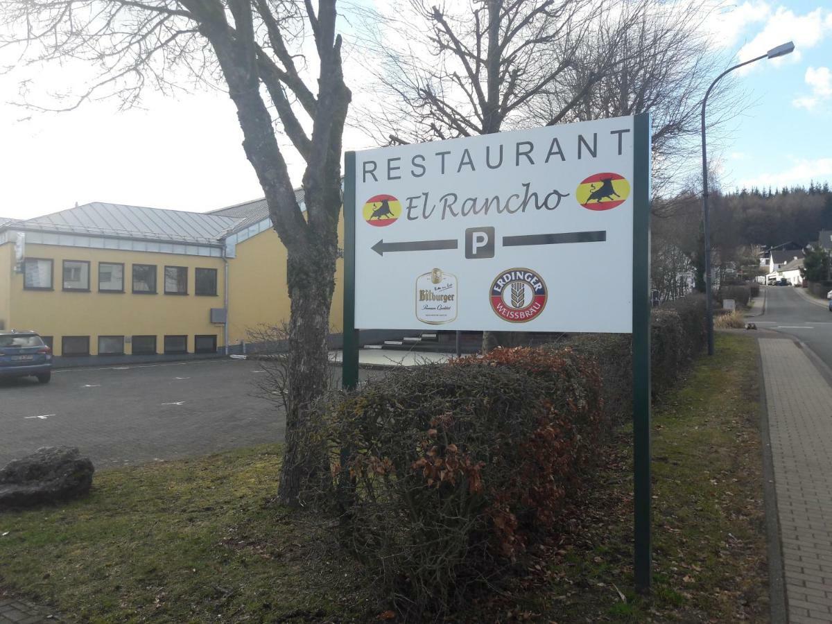 Deine-Eifel-Ferienwohnung Feusdorf Екстер'єр фото